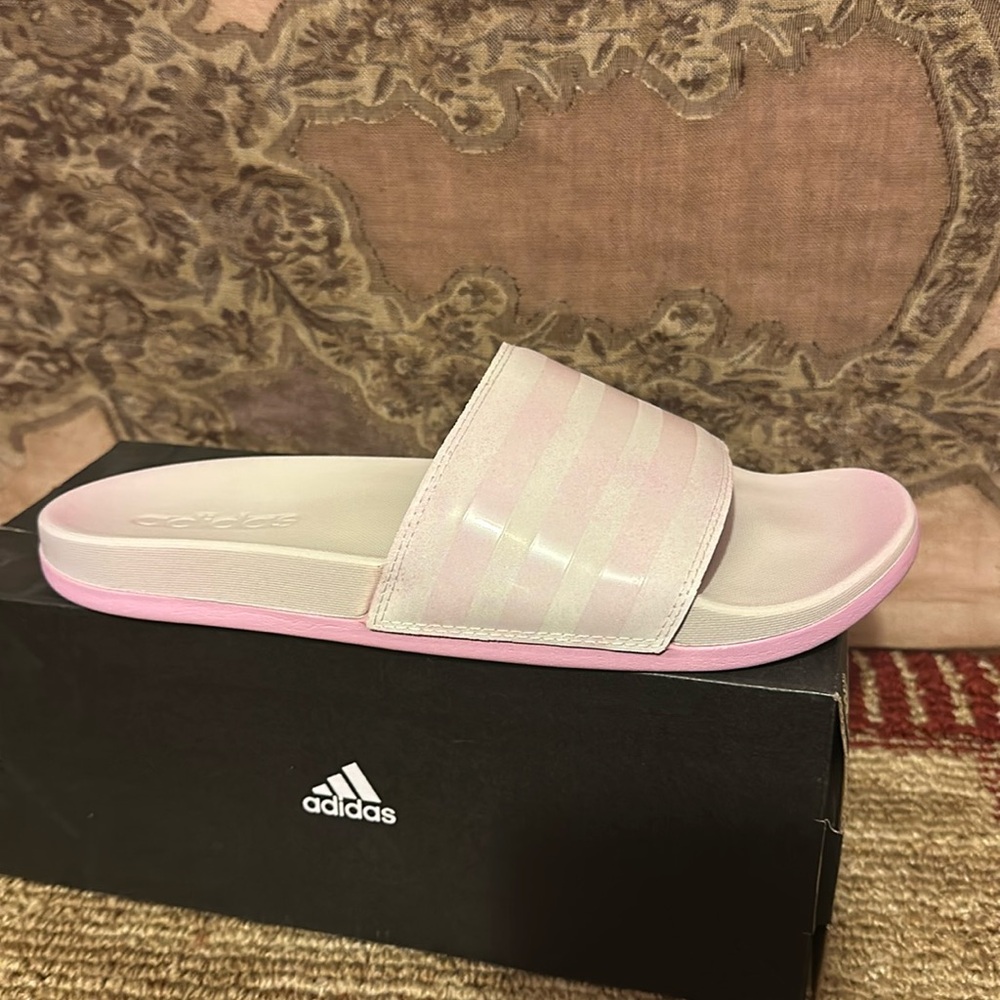 Adidas Adilette Comfort Size 9